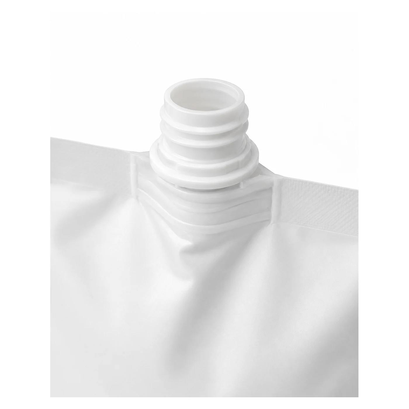 Spout pouch cap detail